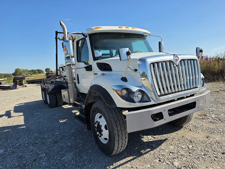 #25286-•-2021-international-hv607-truck-image-31
