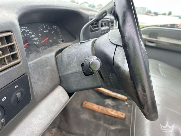 2004-ford-f250-image-12