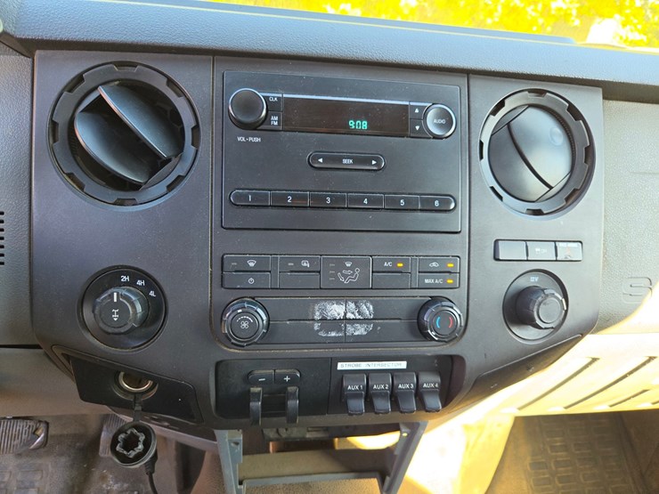 2015-ford-f350-image-46