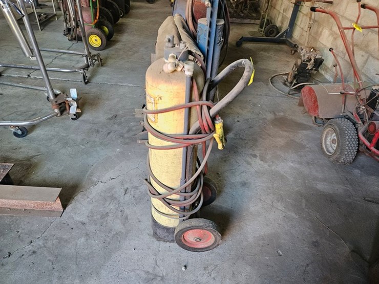 #8767-•-pressurized-tank-&-dolly-image-2