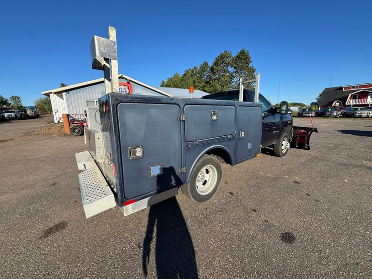 2008-chevrolet-3500hd-image-5