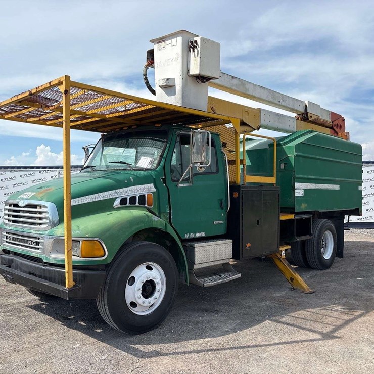 2002 STERLING M7500 ACTERRA