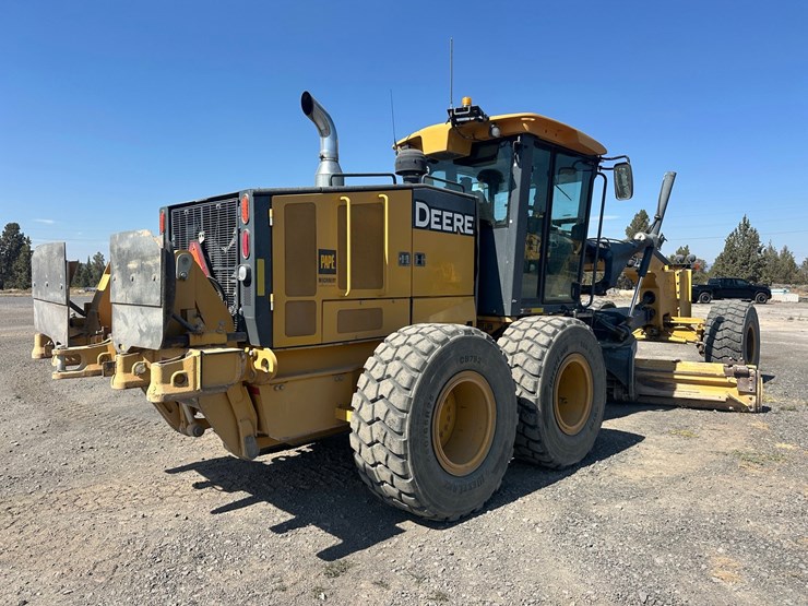2013-deere-872gp-image-5