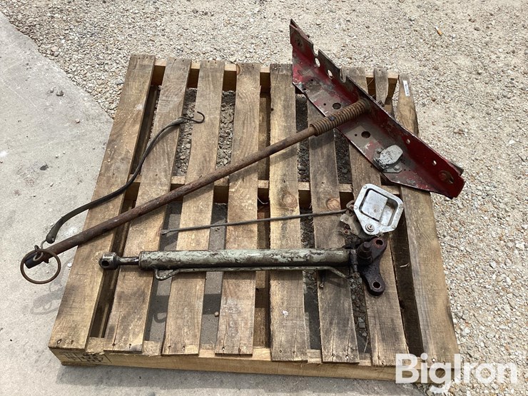 pogo-stick-w/-kenworth-left-hand-door-latch,-k100-cab-cyl-image-5
