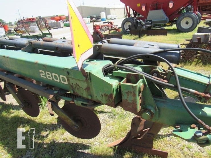 john-deere-2800-image-7