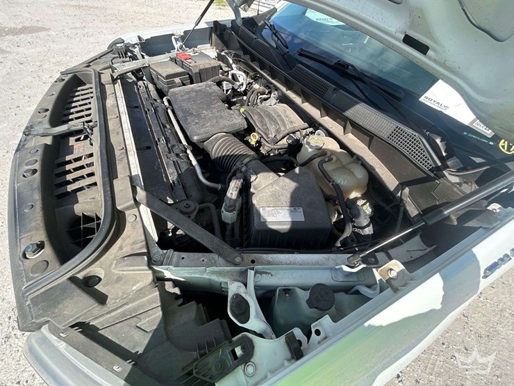 2020-chevrolet-silverado-1500-image-23