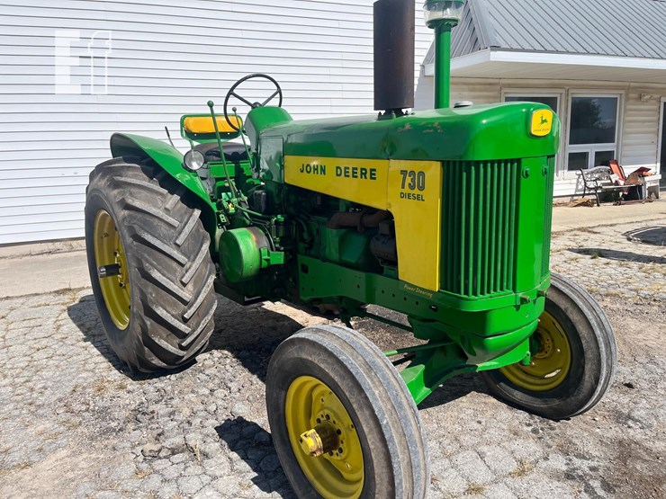 1960-john-deere-730-image-2