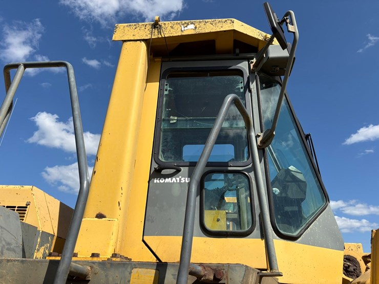 komatsu-wa500-1le-image-29