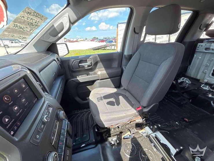 2022-chevrolet-silverado-1500-image-20