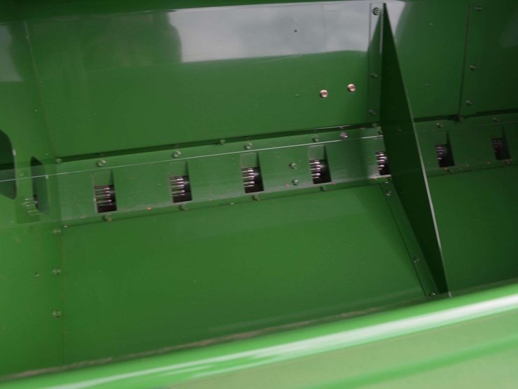 2016-john-deere-1590-image-22