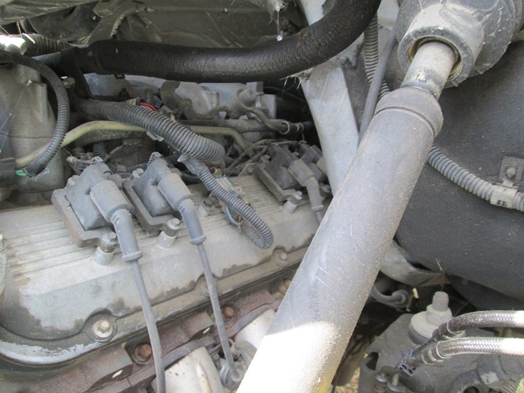 2005-gmc-topkick-c5500-image-20