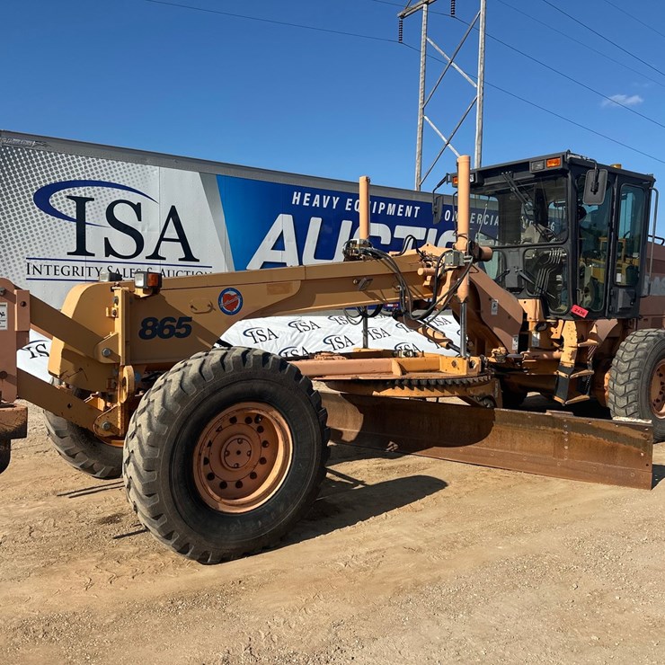 2008 CASE 865
