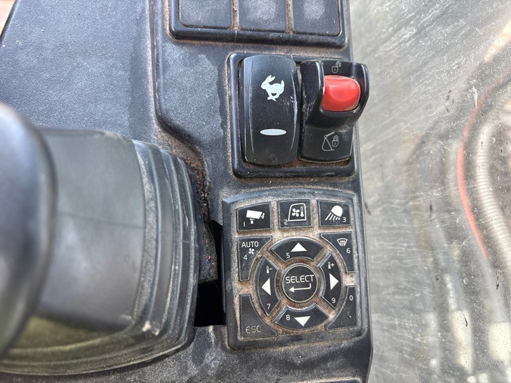 2019-volvo-ec480el-image-38