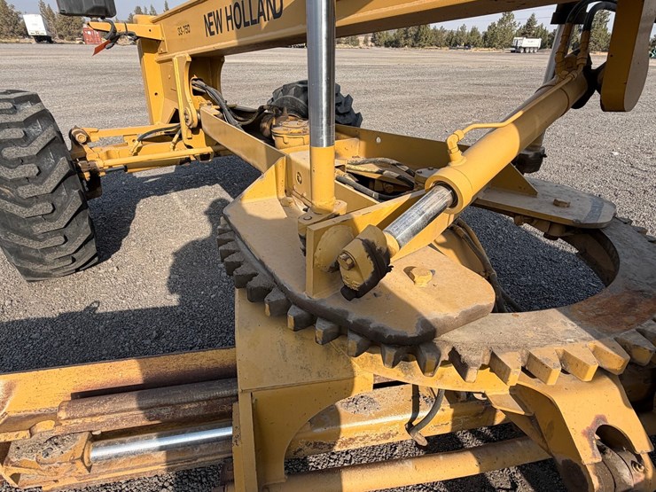 2000-new-holland-rg80-image-55