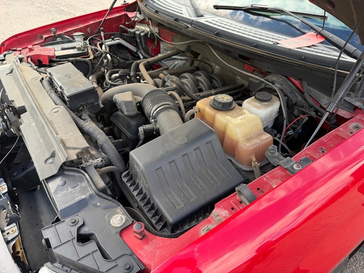 2013-ford-f150-image-36