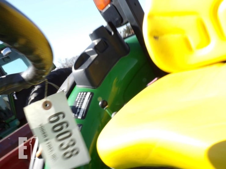 2016-john-deere-5055e-image-16