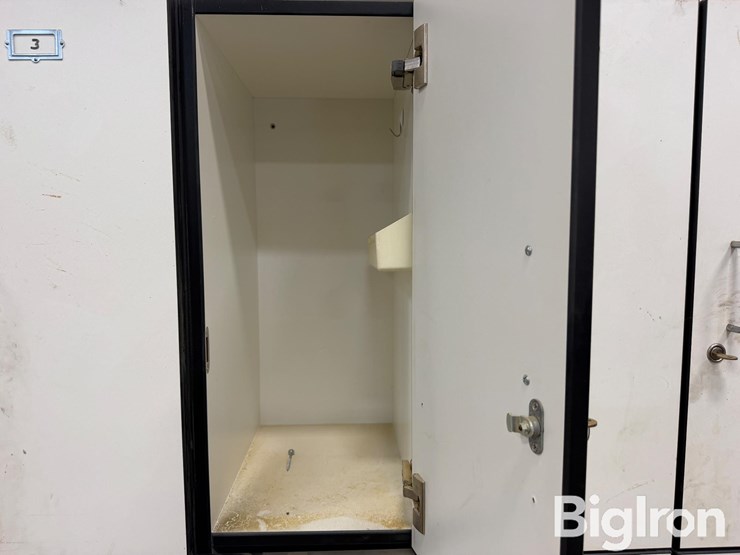 lockers-image-7