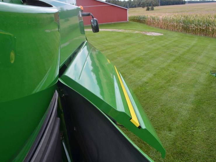 2012-john-deere-s550-image-71
