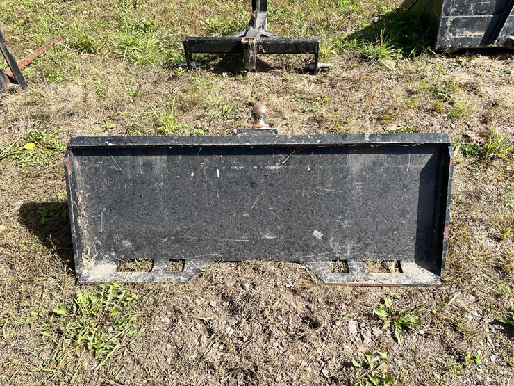 #1615-•-skid-steer-mount-receiver-hitch-attachment-image-4