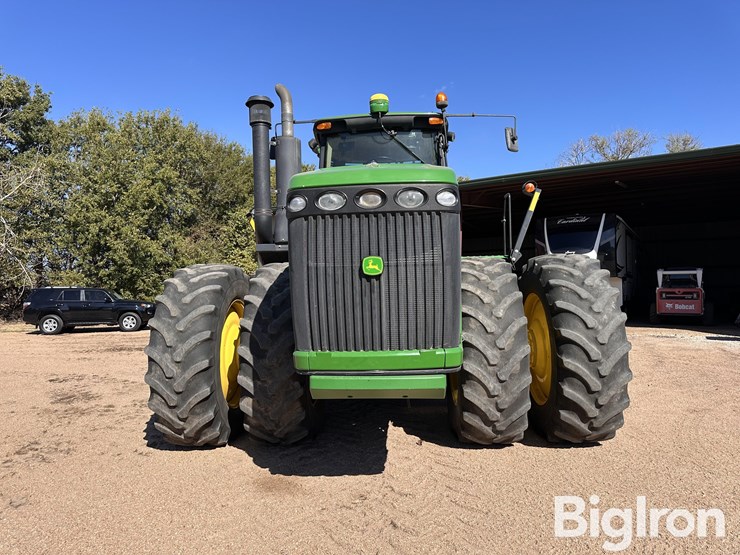 2010-john-deere-9230-image-2