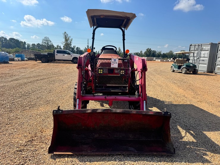 mahindra-2615-image-7
