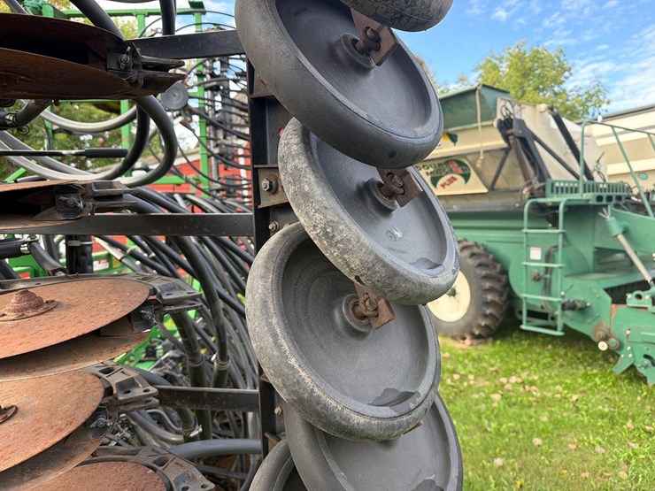 john-deere-777-image-21
