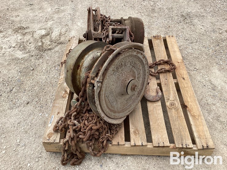 yale-spur-geared-chain-hoist-image-8