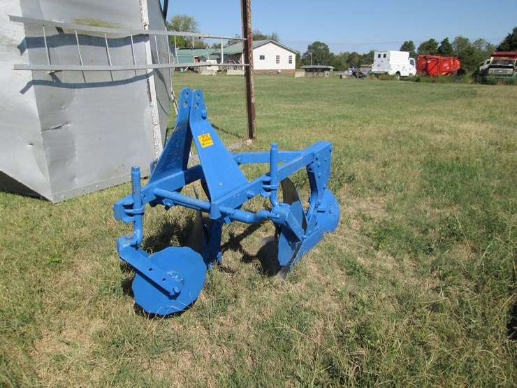 #50132-•-ford-419-2-bottom-breaking-plow-6701-inv#50132-image-1