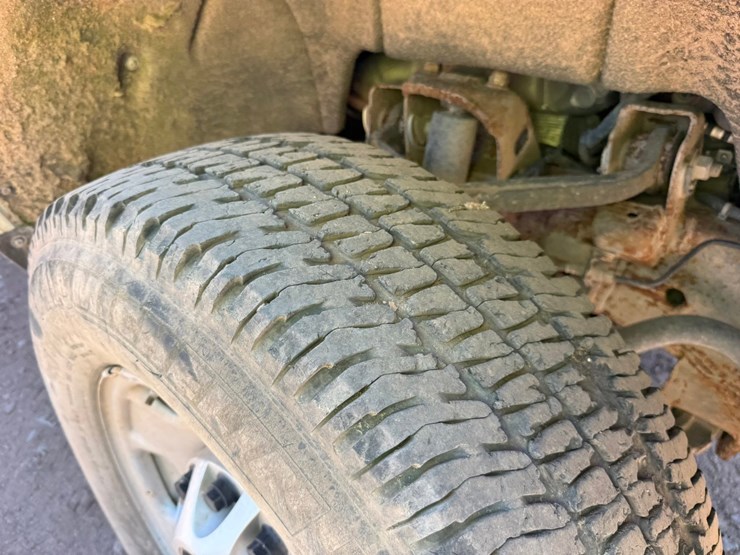 2019-chevrolet-2500hd-image-69