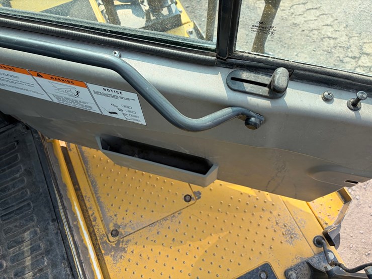 2018-komatsu-hm400-5-image-87