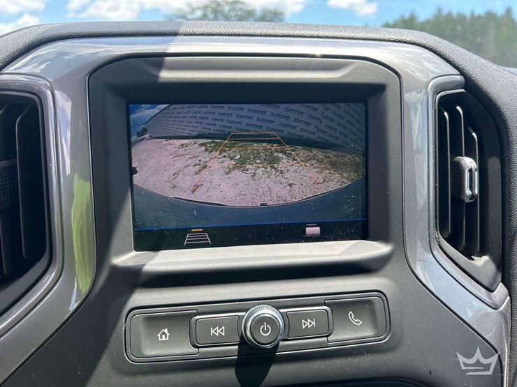 2022-chevrolet-silverado-1500-image-23