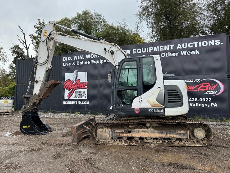 2019-bobcat-e145-image-3