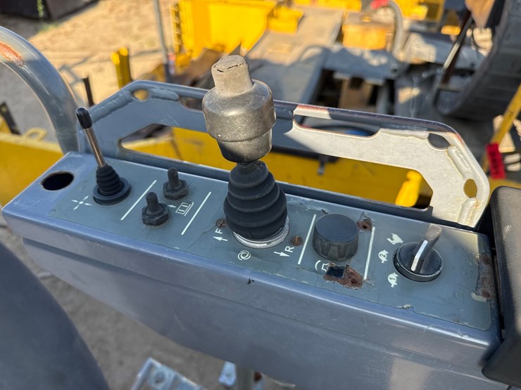 2009-wirtgen-w150-image-99