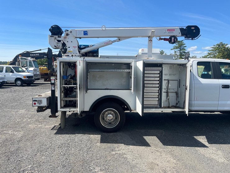 2019-ford-f550-image-6