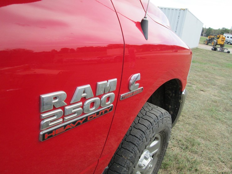 2018-dodge-ram-2500-image-14