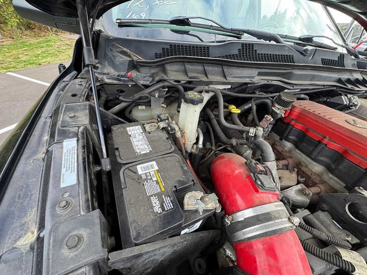 2013-dodge-2500-image-43
