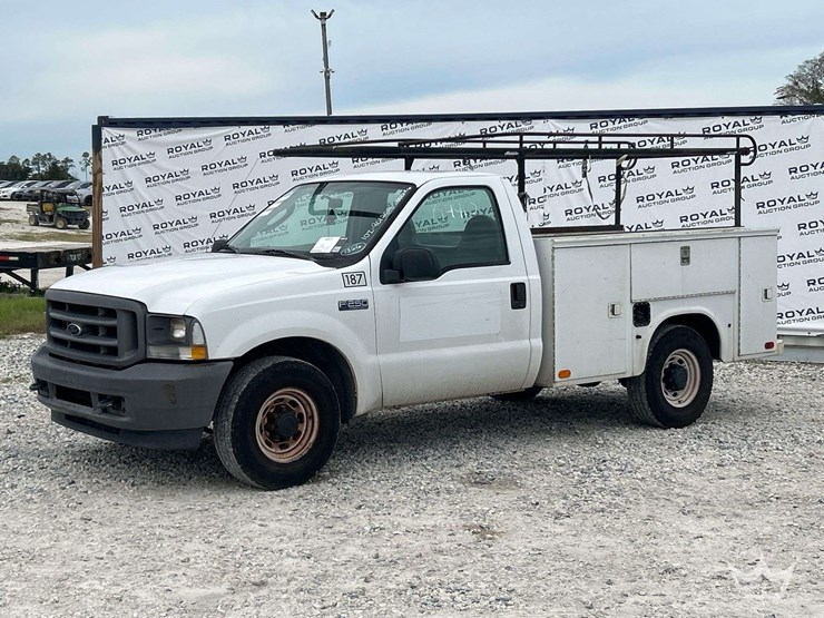 2004-ford-f250-image-1