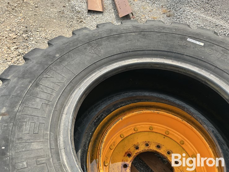 14.00r24-grader-tires-&-rim-image-10