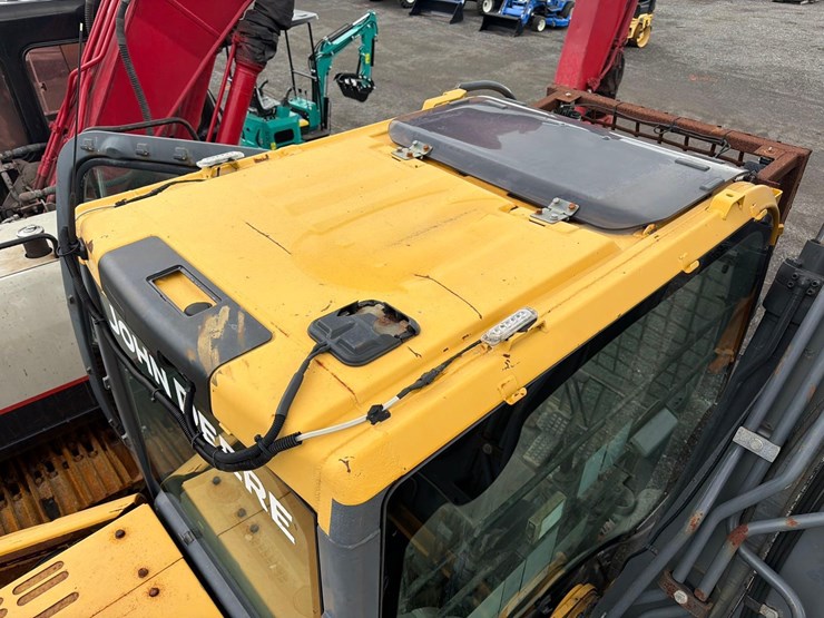 deere-160g-image-23