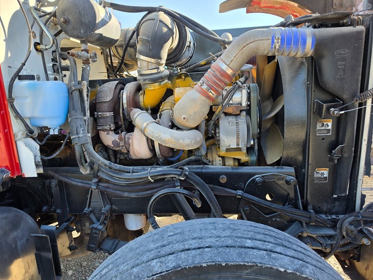 2006-peterbilt-378-image-40
