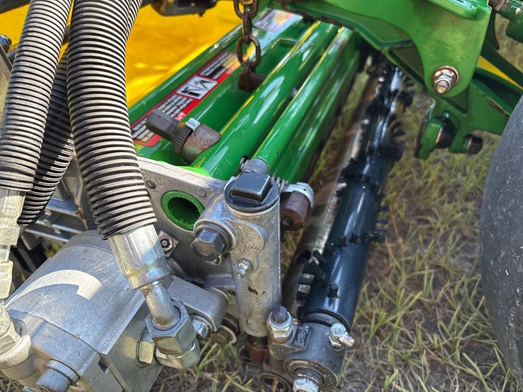 john-deere-2750-image-11