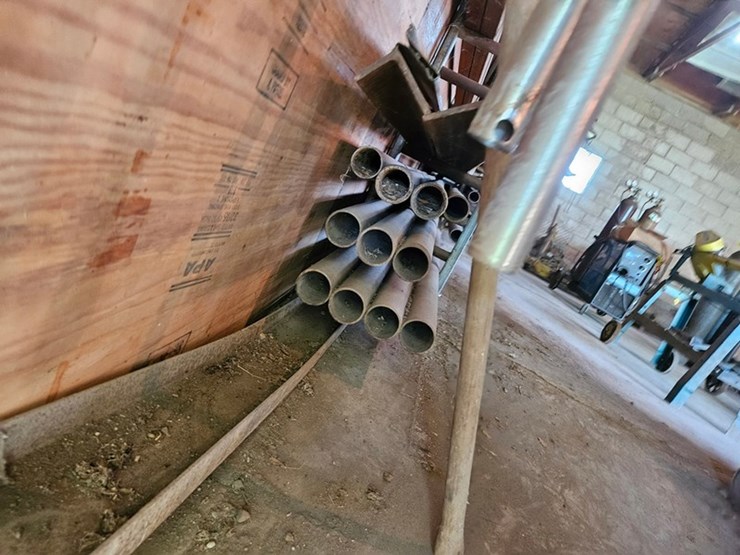 #8781-•-steel-wall-contents-image-9