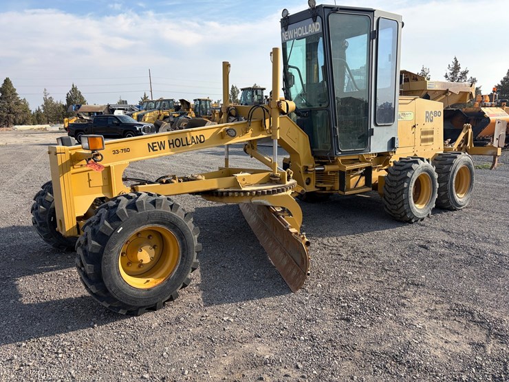 2000-new-holland-rg80-image-1