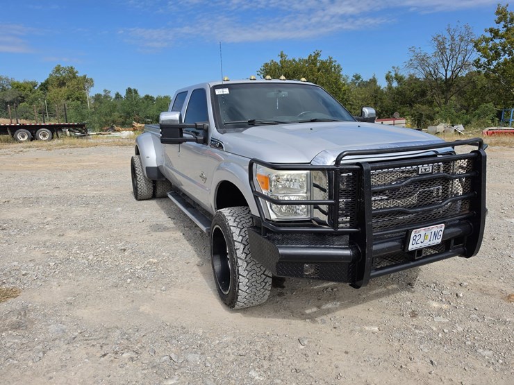 2015-ford-f350-image-26