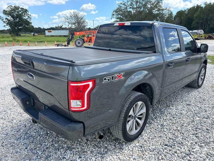 2017-ford-f150-image-3