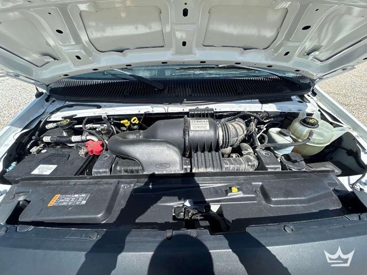 2019-ford-e350-image-9