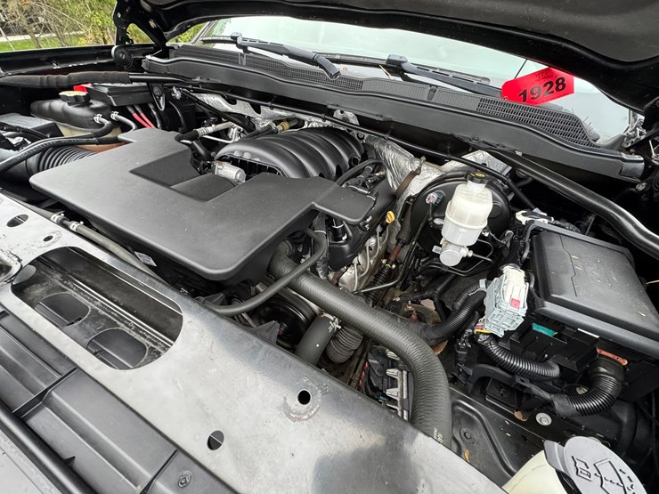 2015-chevrolet-silverado-1500-z71-image-43