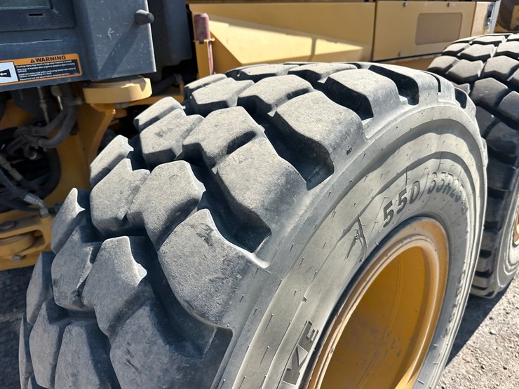 2013-deere-872gp-image-84