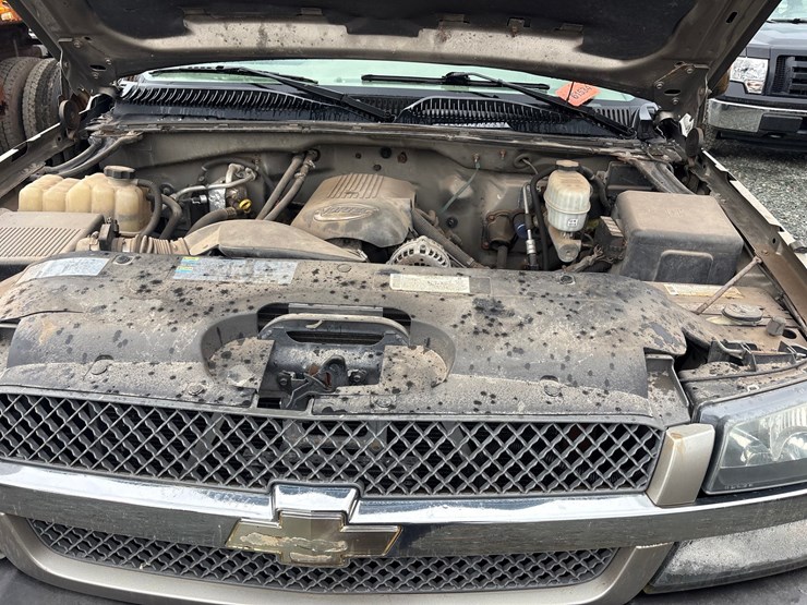 2003-chevrolet-2500-image-22