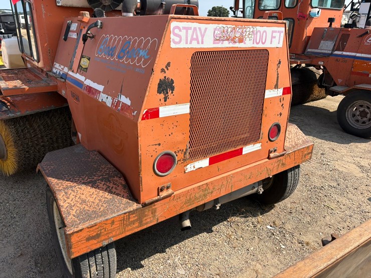 2010-broce-rjt350-image-10